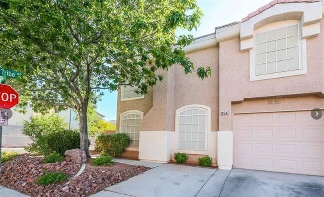 Building Photo - Freshly updated 3 bedroom townhouse near Bermuda and Cactus will be ready to move in by begining ...