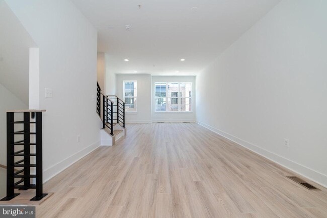 Building Photo - 7324 Blade Dr