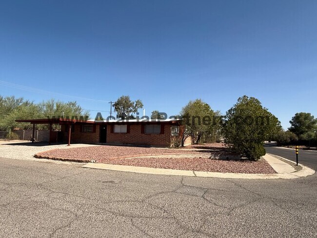 Building Photo - Corner Lot Three Bedroom Home