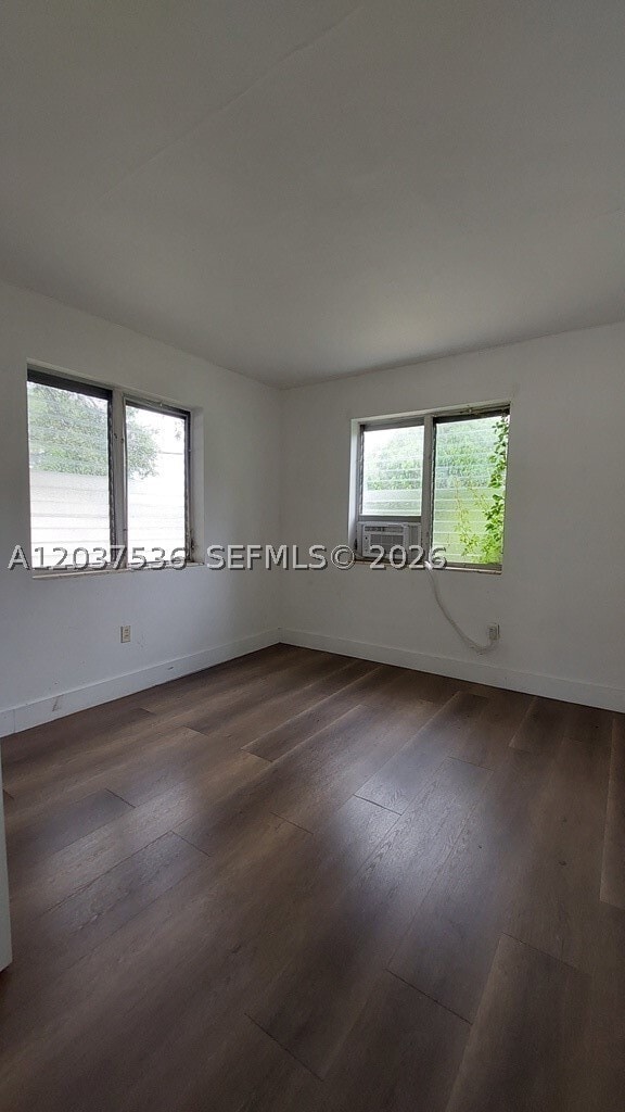 Building Photo - 6151 SW 35th St