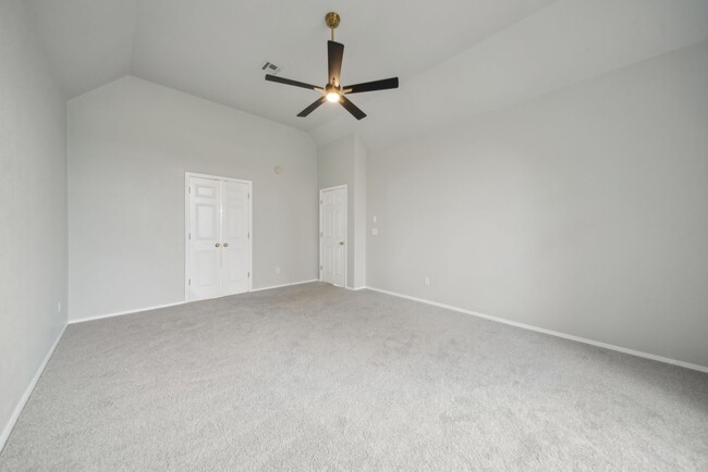 Building Photo - Remodeled 2 story in desired Stone Mill Br...