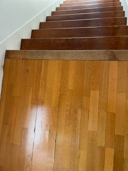 Building Photo - 2018 Jones Rd