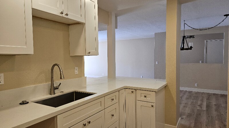 Building Photo - 2639 Pirineos Way