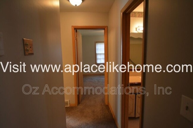 Building Photo - 7820 Arlington Ave