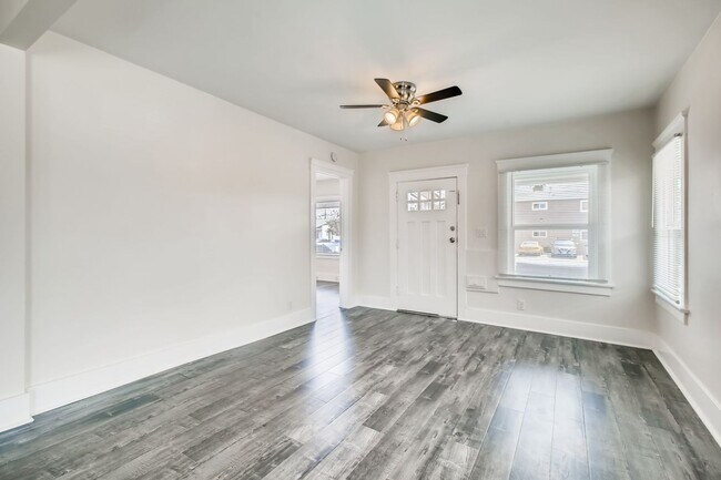 Building Photo - 4510 32nd St