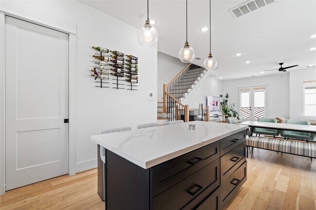 Building Photo - 1835 Flowing Springs Trail