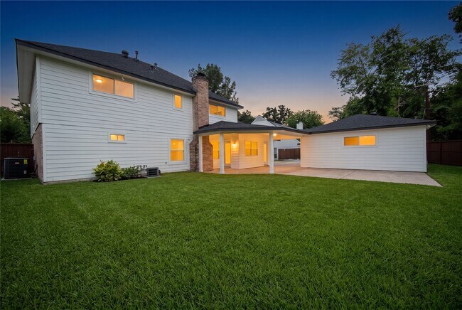 Building Photo - 4815 Caris St