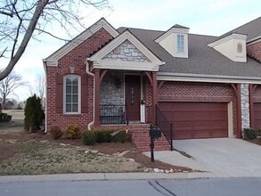 Building Photo - FIVE OAKS Condo for lease - 3 Bed, 2 Bath, 2150sqft - Lebanon