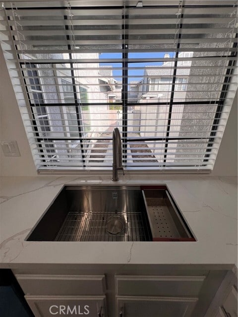 Building Photo - 9244 Ramona St