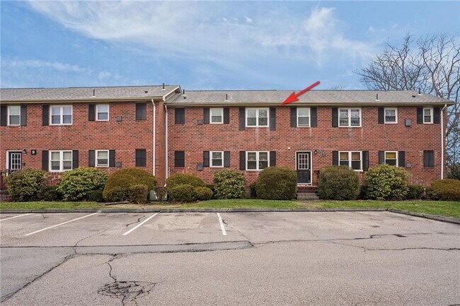 Building Photo - 70 Carroll Ave