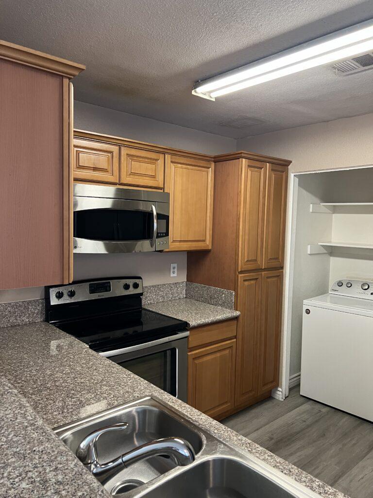 Building Photo - 3150 Soft Breezes Dr