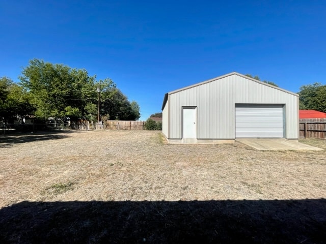 Building Photo - 120 York Dr