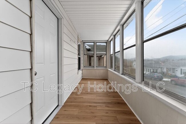 Building Photo - 2201 Gould Ave