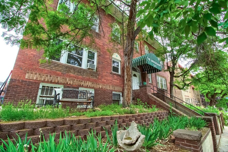 Building Photo - 1275 N Clarkson St