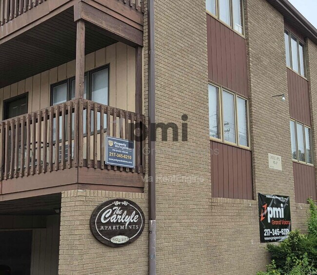 Building Photo - 955 4th St