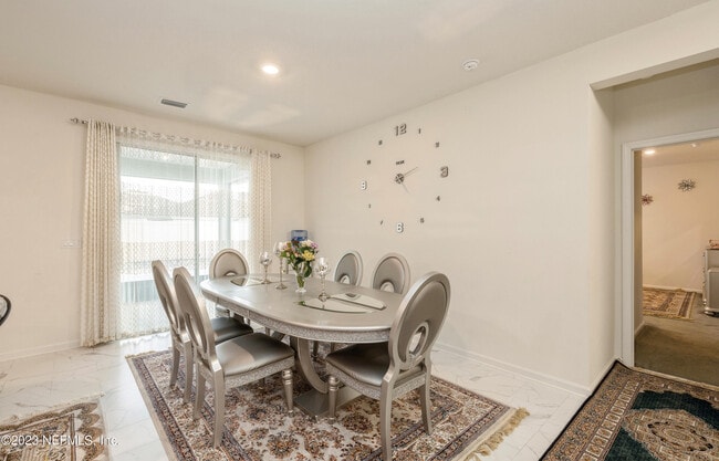 Building Photo - 9605 Price Park Dr