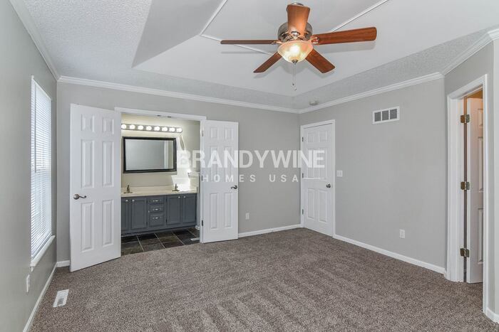 Building Photo - 1501 Allendale Dr