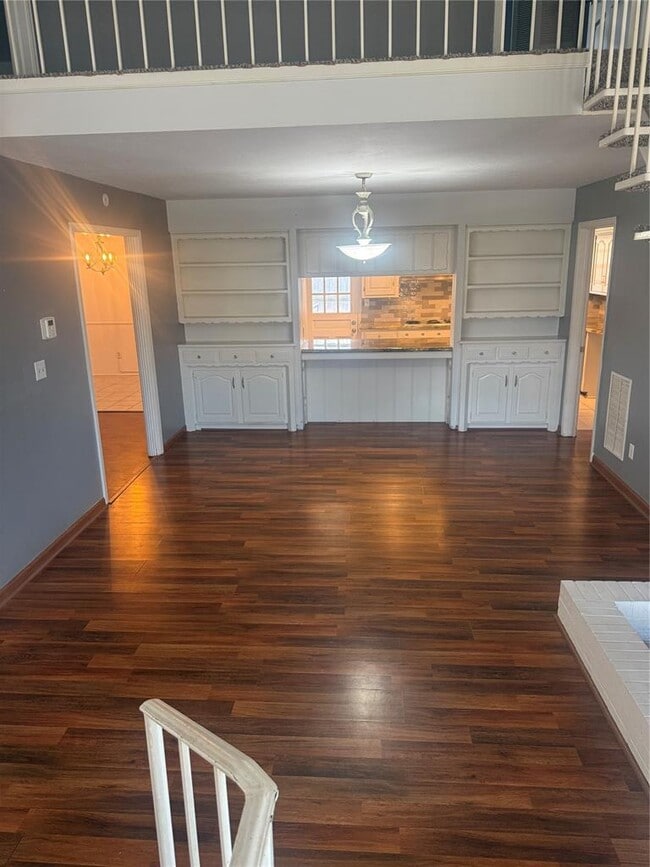 Building Photo - 2248 Laneway Dr