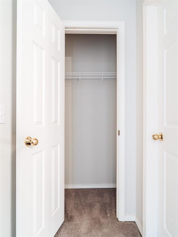 Building Photo - 3007 SW Amberwood Ave