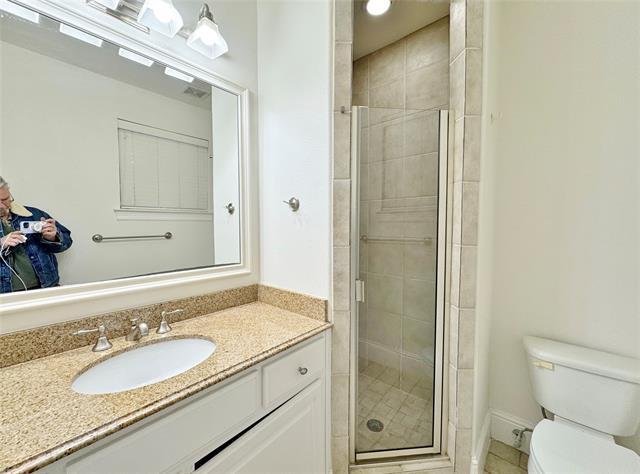 Building Photo - 4144 Grassmere Ln