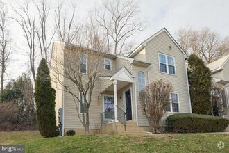 Building Photo - 293 Wexford Ct
