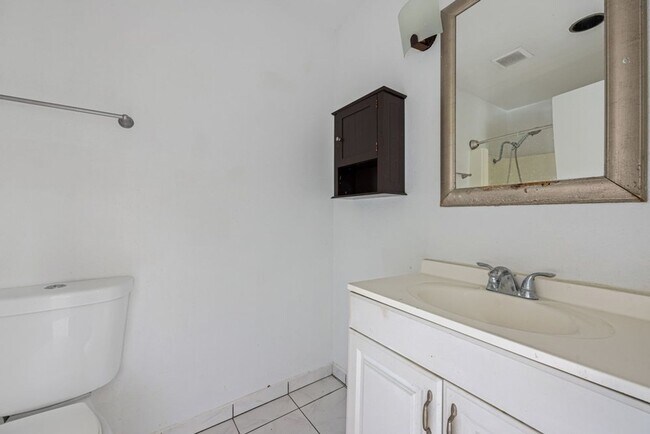 Building Photo - 5462 Adobe Falls Rd