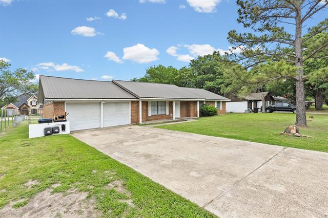 Building Photo - 3 Timberside Dr