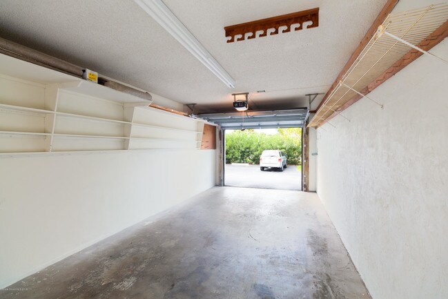 Building Photo - 205 S Banana River Blvd