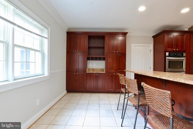 Building Photo - 1310 Forestwood Dr