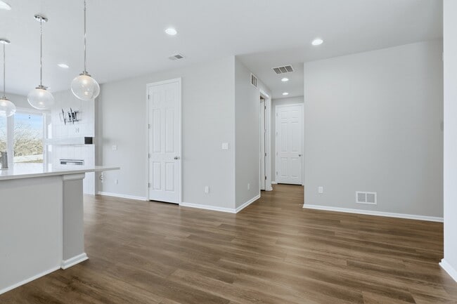 Building Photo - 8891 E 106th Pl