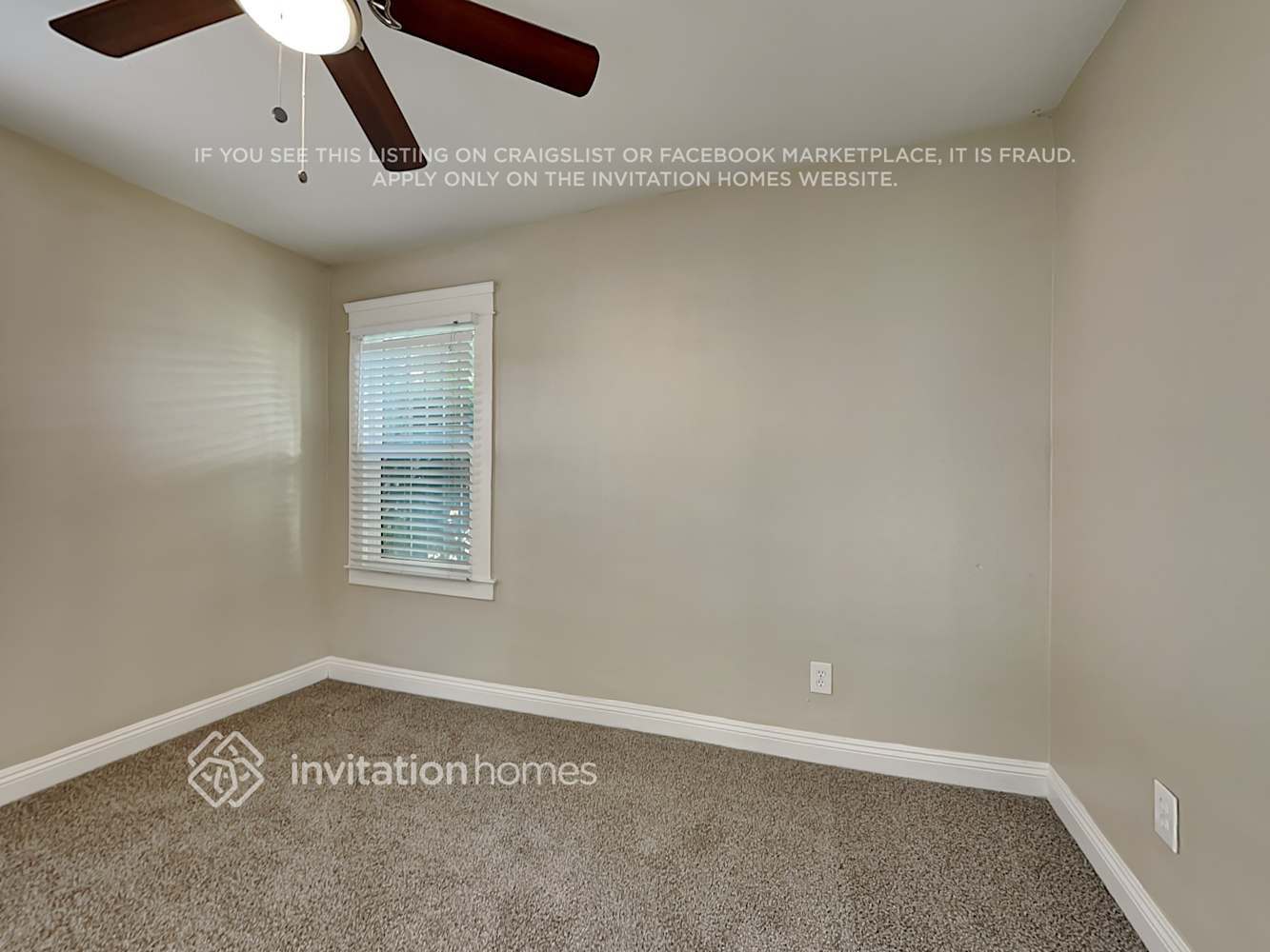 Building Photo - 3703 S Gramercy Pl