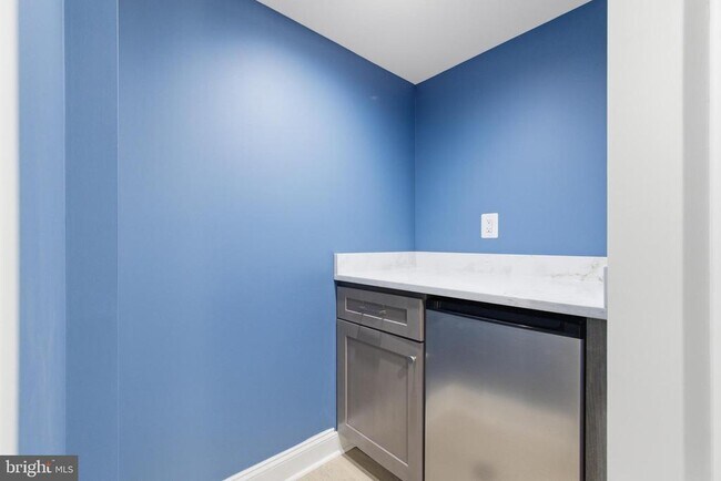 Building Photo - 1319 East Capitol St SE