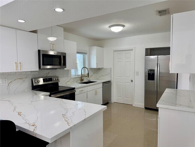 Building Photo - 12812 SW 20th St