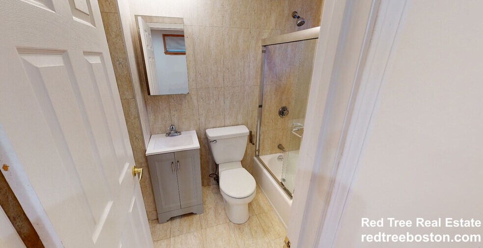 Building Photo - 69 Babcock St