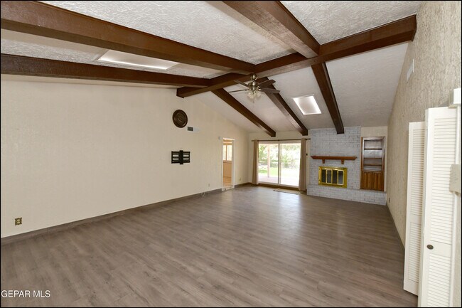 Building Photo - 3606 Colville Dr