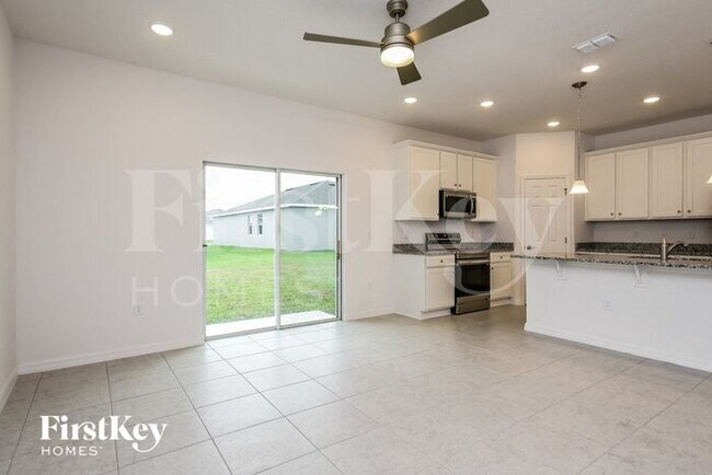 Building Photo - 1173 Spokane Pt