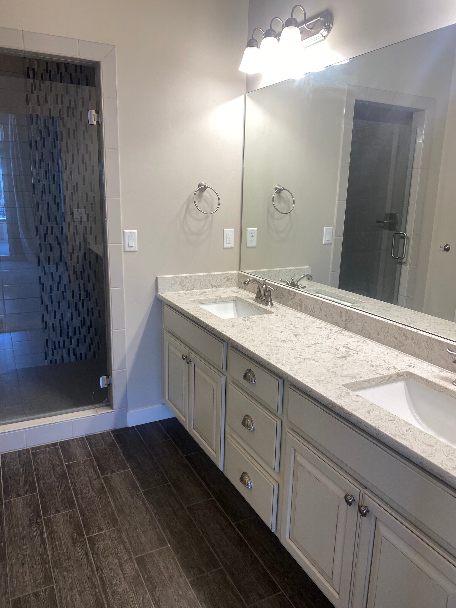 LARGE CUSTOM MASTER BATH - 1159 W Jackson Ave