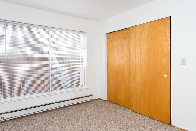 Building Photo - 590 2nd Ave