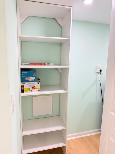 Building Photo - 20323 Snowpoint Pl