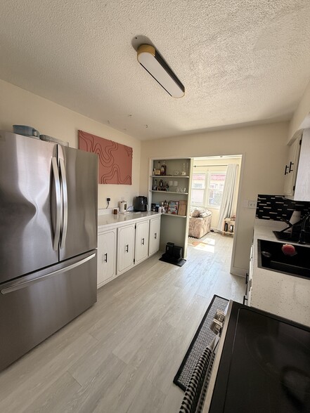 Kitchen - 5865 37th Ave N