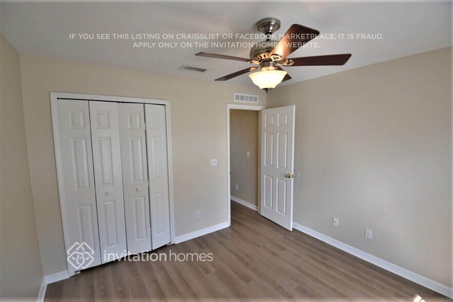 Building Photo - 1508 Sunset Village Blvd
