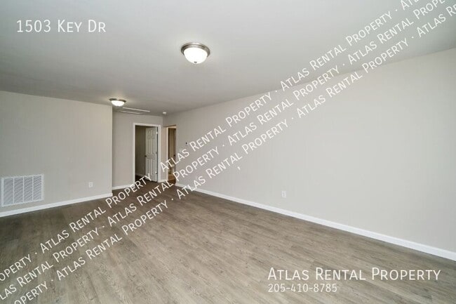 Building Photo - 1503 Key Dr