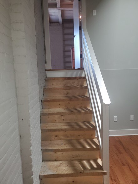 Stairway to 2nd Level - 1016 Jefferson St