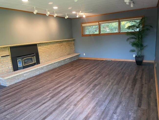 Building Photo - 2216 Orwell Ct