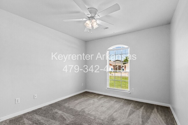 Building Photo - Great Location 3 Bedroom in Bentonville!