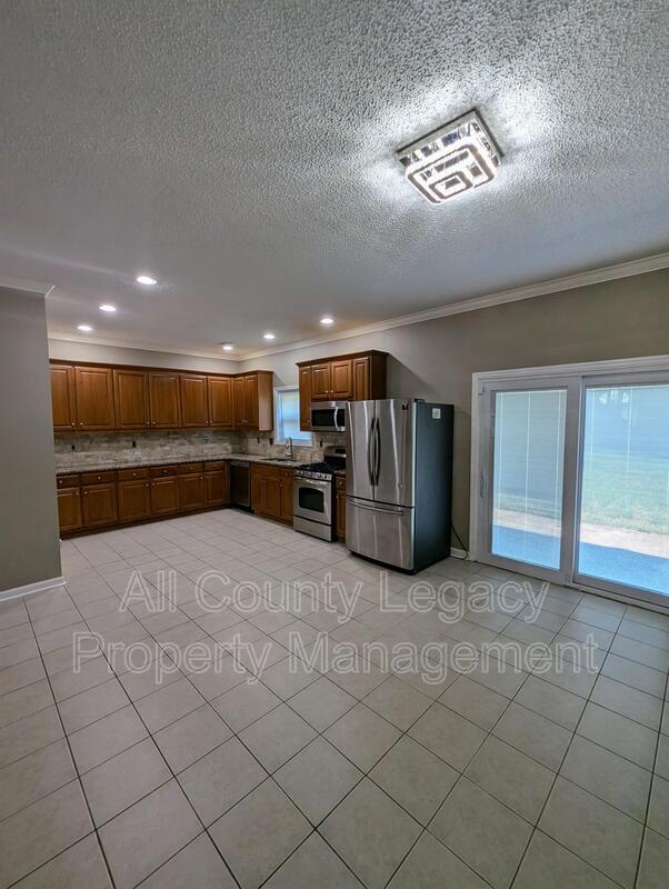 Building Photo - 2134 Fieldstone View Ct