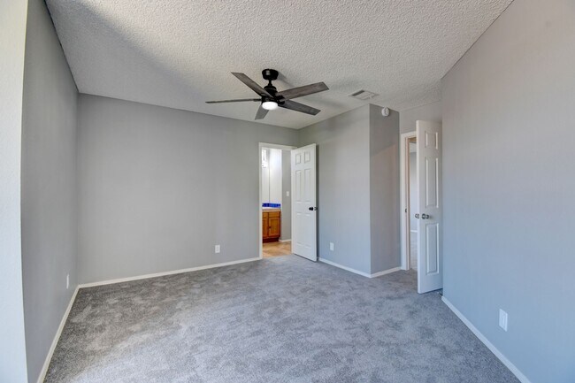 Building Photo - 6401 Morley Ave