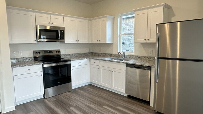 Building Photo - 4944 Redhead Dr