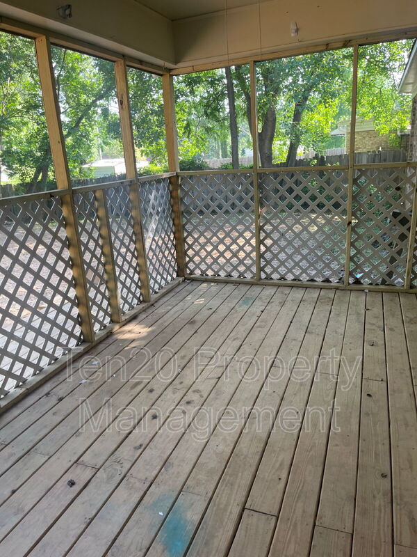 Building Photo - 3249 Jottings Dr