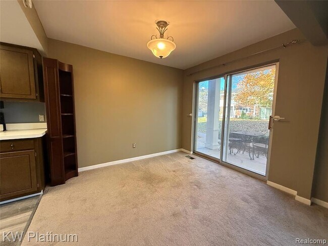 Building Photo - 16870 Edloytom Way